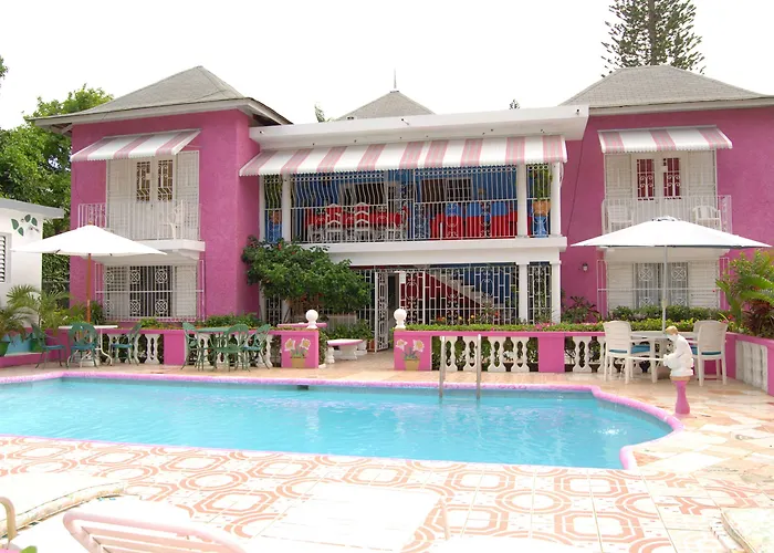 Pinkhibiscus Guest House Montego Bay
